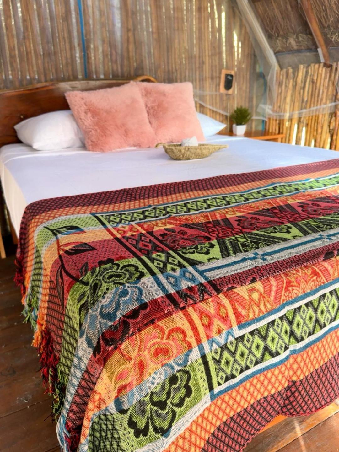 Hotel & Eco Cabanas Azul Maria Bacalar Exteriör bild