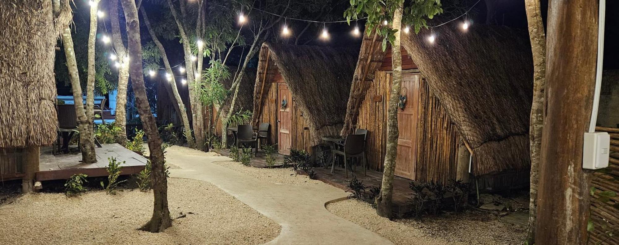 Hotel & Eco Cabanas Azul Maria Bacalar Exteriör bild